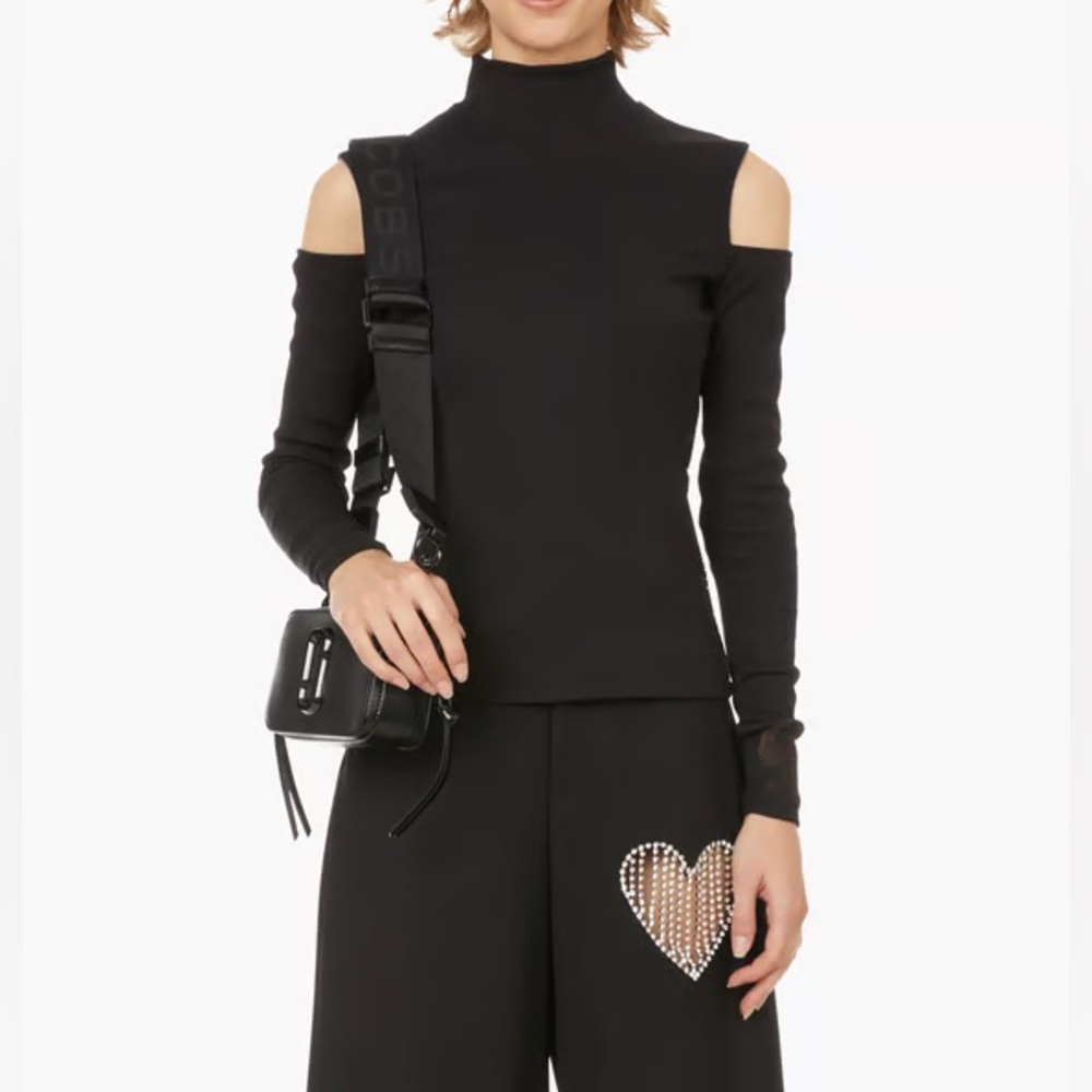NWT KOCHÉ Black Bi-material Cutout Shoulder Long Sleeve Top, Size SMALL